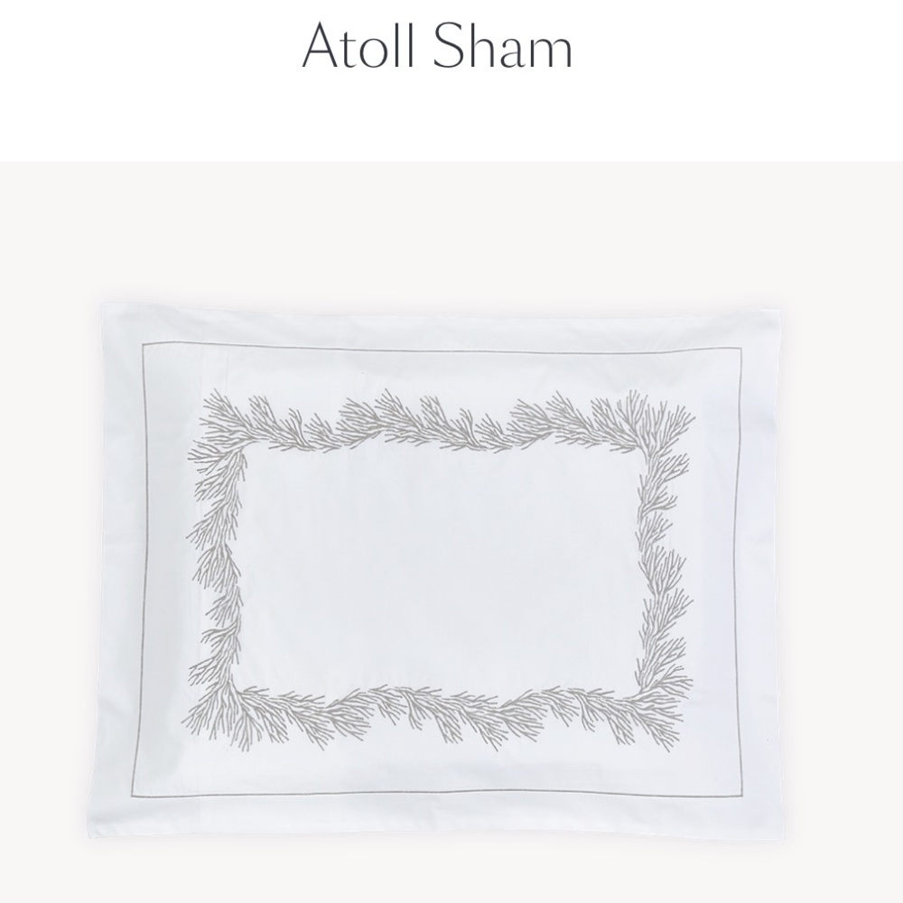 Matouk Atoll 2 White Pair Grey Coral Alabaster King Percale Cotton Shams